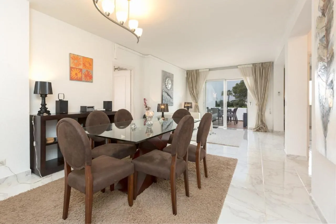 Apartment Andalucia Garden Puerto Banus With Sea Views Марбелья